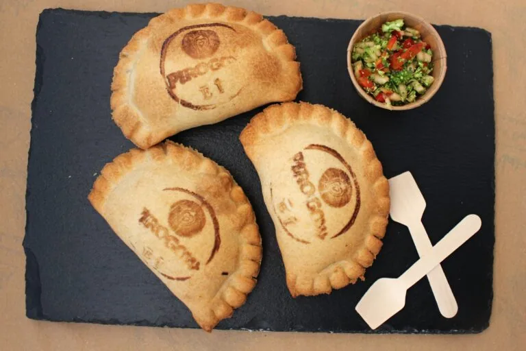 Pirogi in der Herstellung